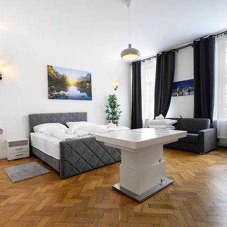 Apartments 4 You Red Star 8 Βιέννη Εξωτερικό φωτογραφία